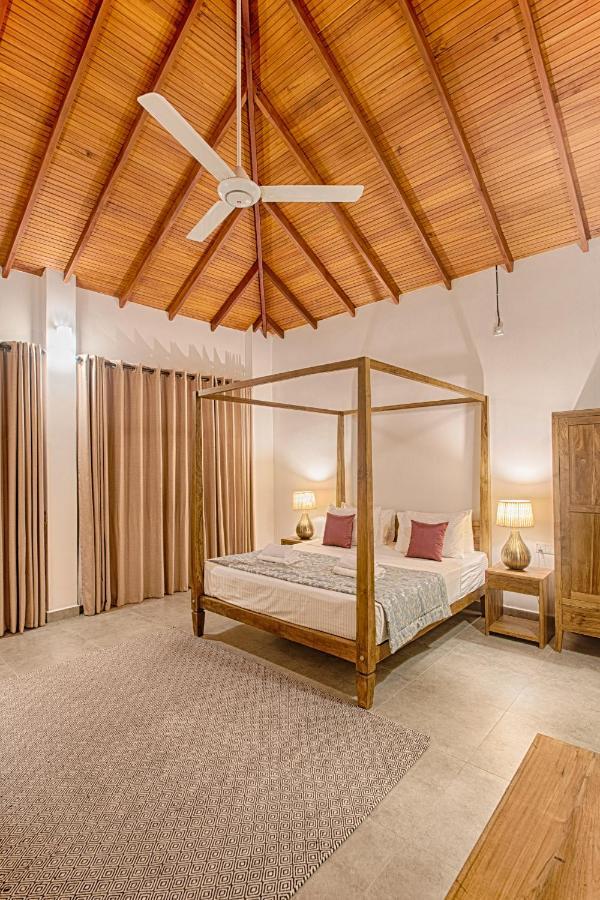 Gracian Villa キャンディー エクステリア 写真
